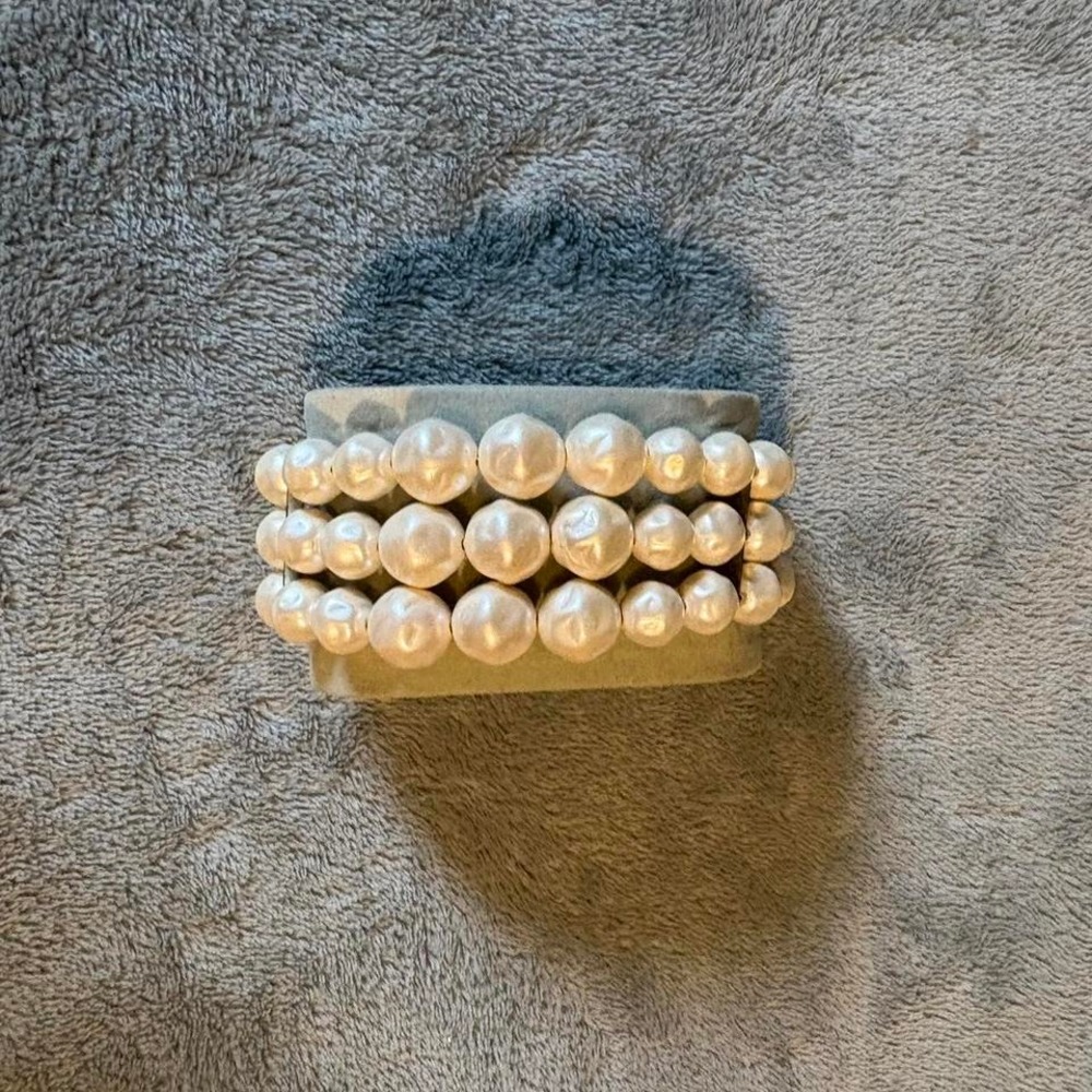 Pearl bracelet set‎